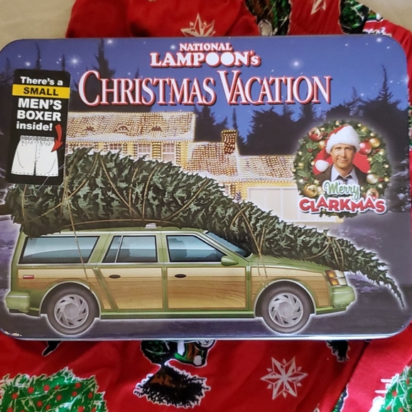 New Christmas Vacation boxers. Small - Picture 2 of 11